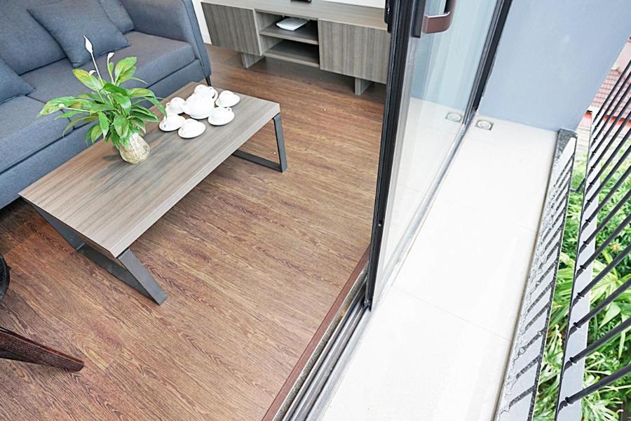 Hanoi Home 3 - Luxury Apartment In Tay Ho Street 외부 사진